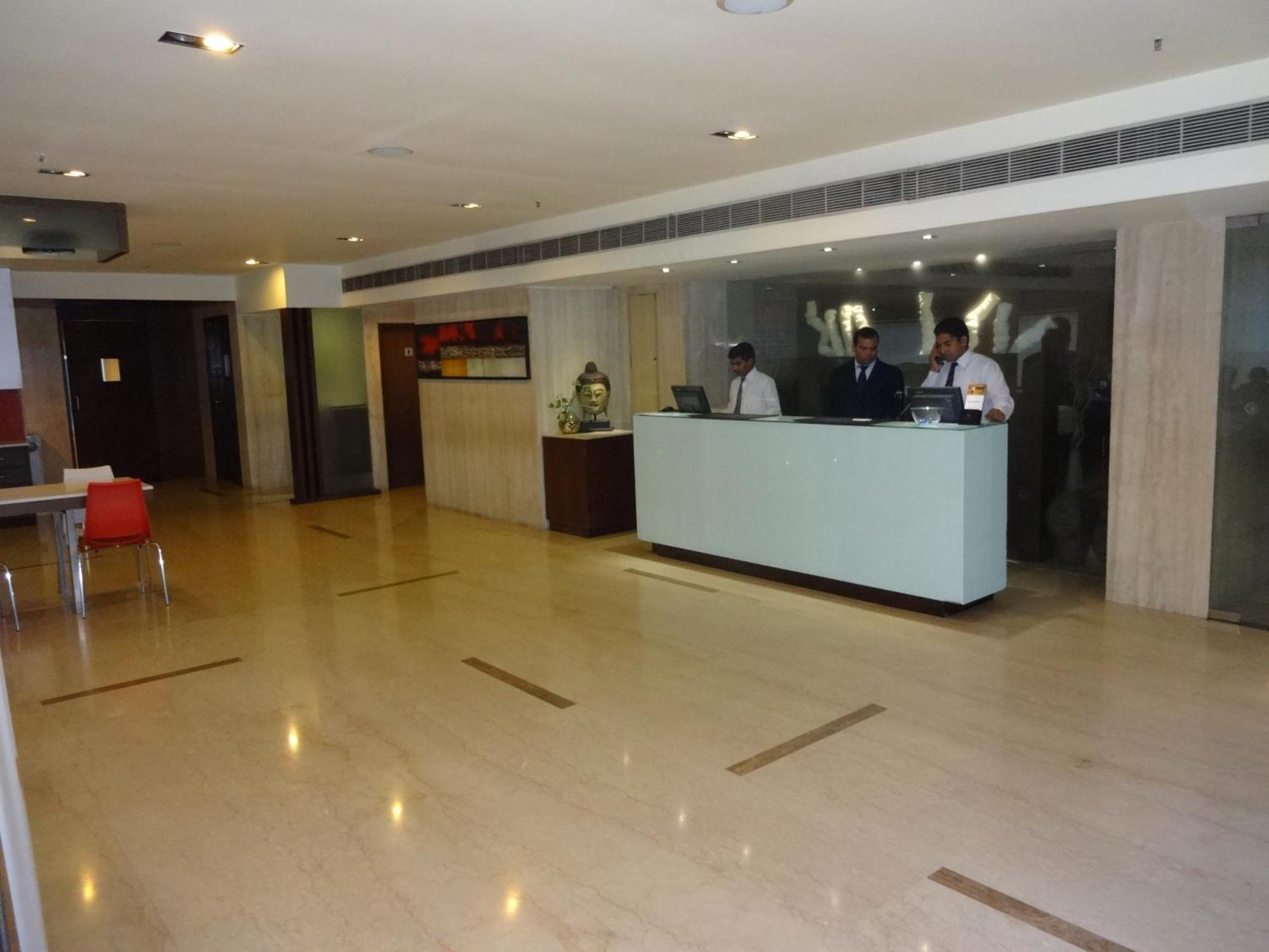 Minerva Grand Banjara Hotel Hyderabad Exterior photo